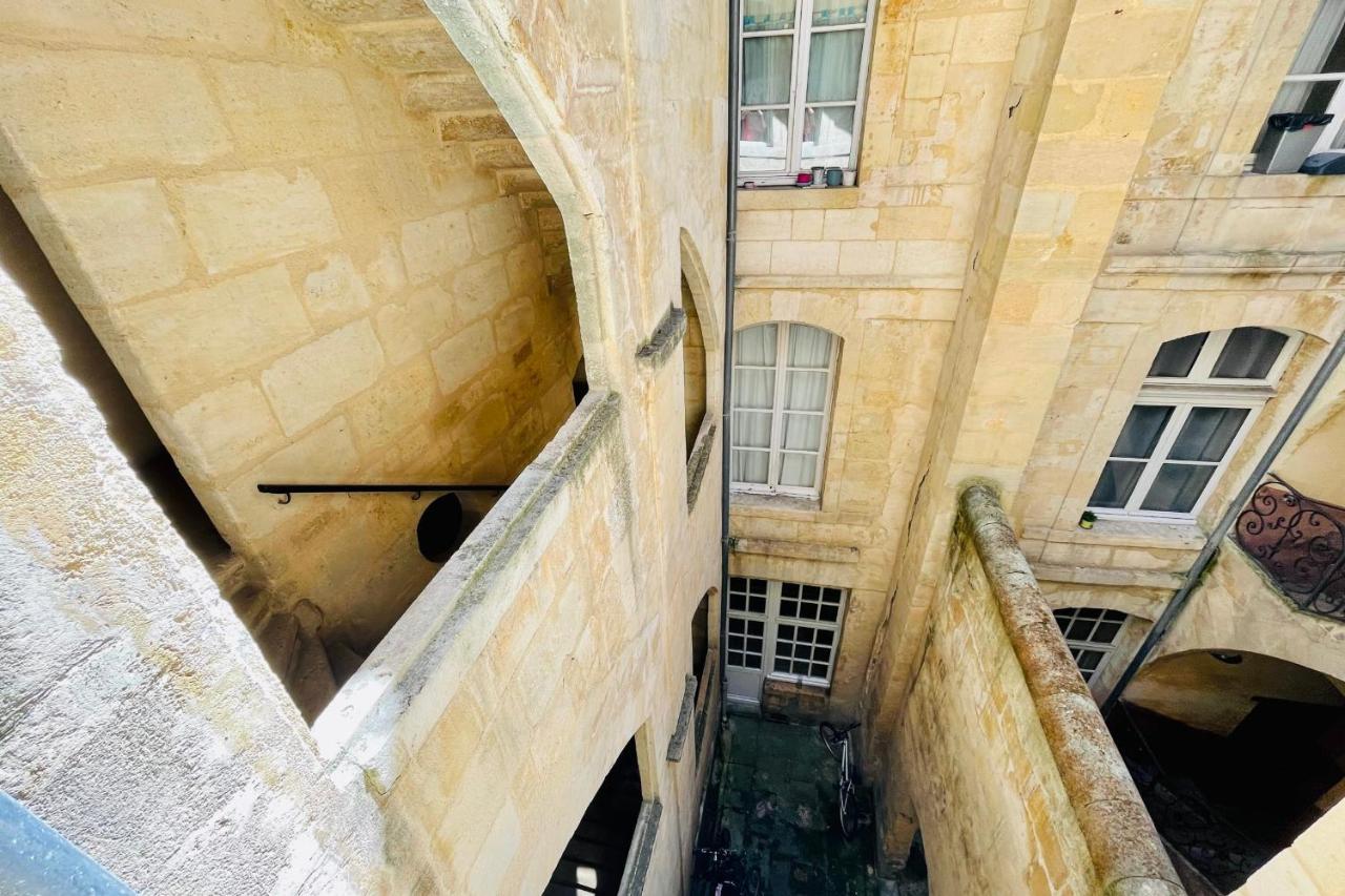 T4 Apartment In The Heart Of Old Bordeaux Close To All Amenities Exterior photo